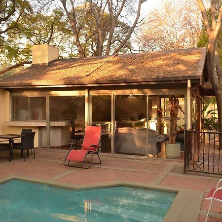 Chancellors Court Pretoria-Noord Exteriör bild